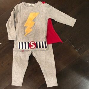 6-12 month oh baby! Superhero set w removable cape